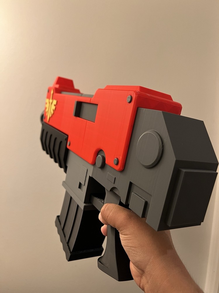 Warhammer 40k Bolter prop