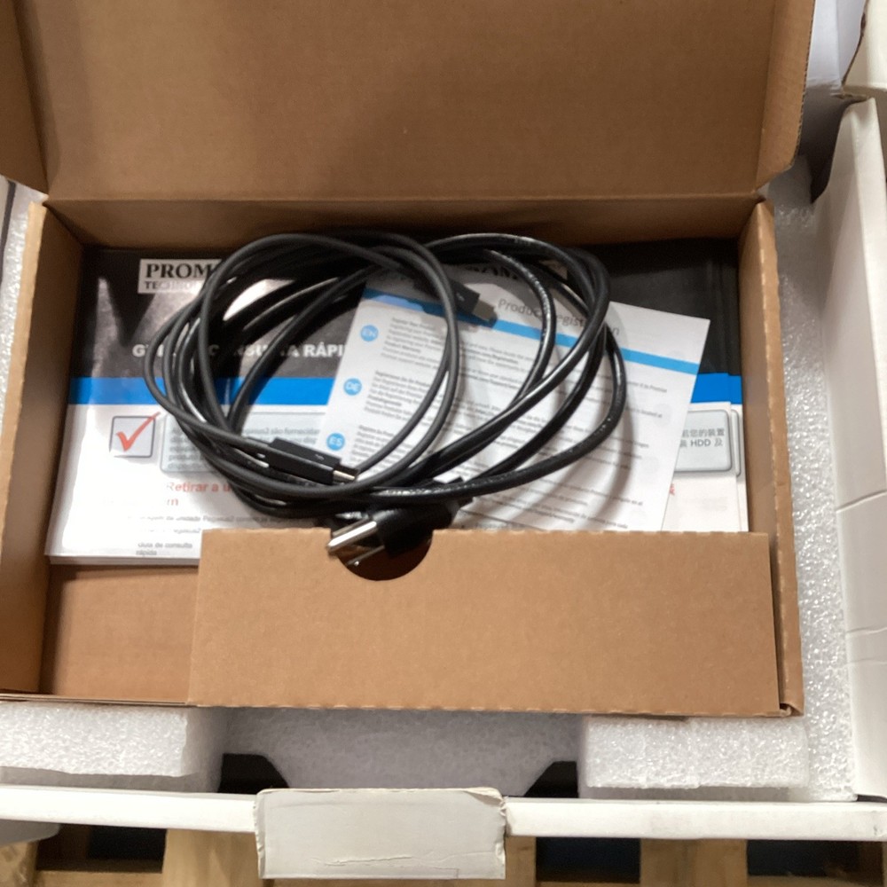 Promise Pegasus2 R8 Thunderbolt 2 RAID Storage Array, with 8 Drives, 32TB Total