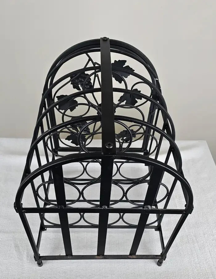 Rustic Vintage Black Metal Ivy Wine Table Display Rack