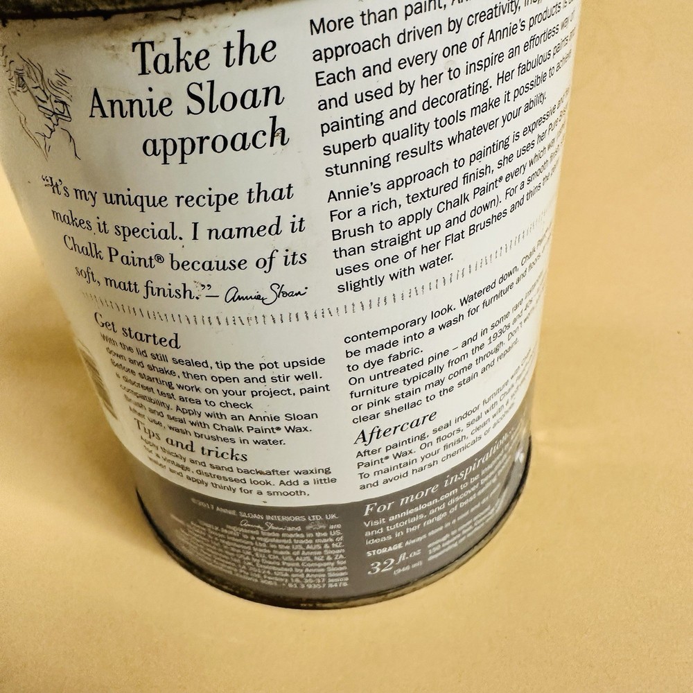 Annie Sloan Chalk Paint® Paris Grey
