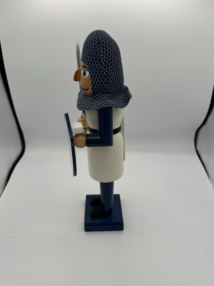 Richard The Lion Hearted Nutcracker 15, inch Tall