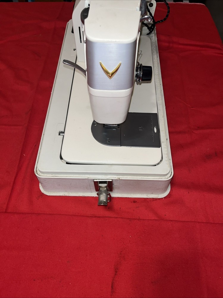 Belvedere Adler Model 555SS Sewing Machine Running Possible Problem See Descript