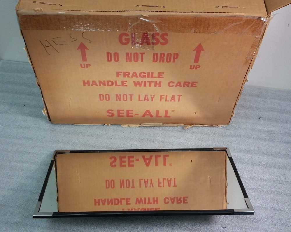 See All Flat Mirror w/ Wall Mount Bracket. 9"X18"