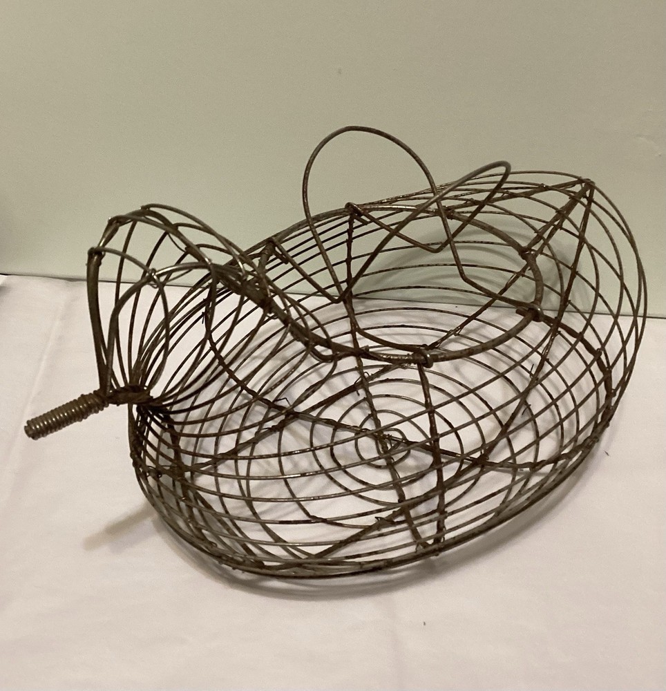 Vintage Wire  Egg Basket With Handles