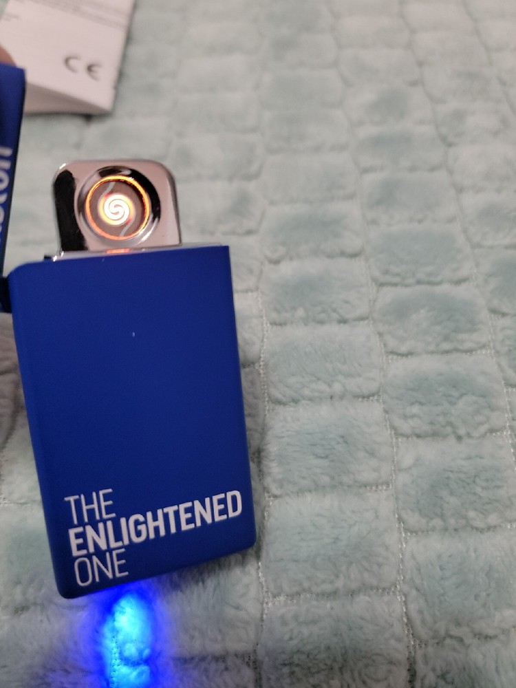 Winston Enlightened One Blue USB rechargeable Cigarette Lighter New
