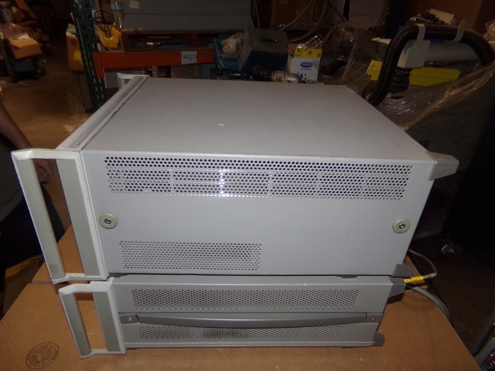 Hewlett Packard 70004a Mainframe With 70902A IF Section