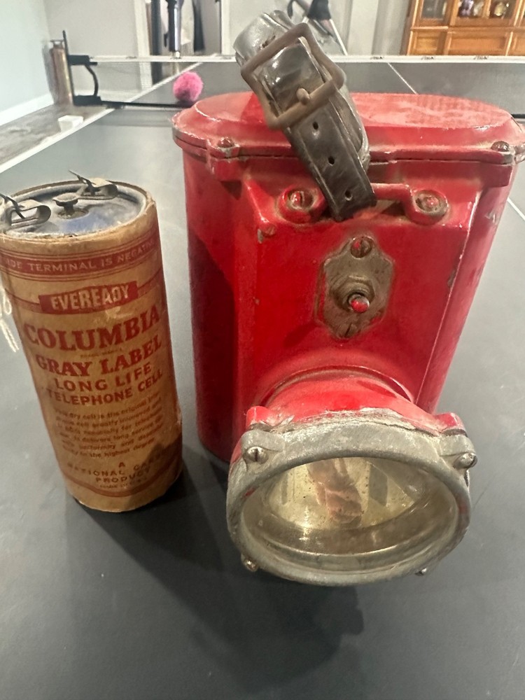 Harris Bros circa 1920 Firefighting lamp
