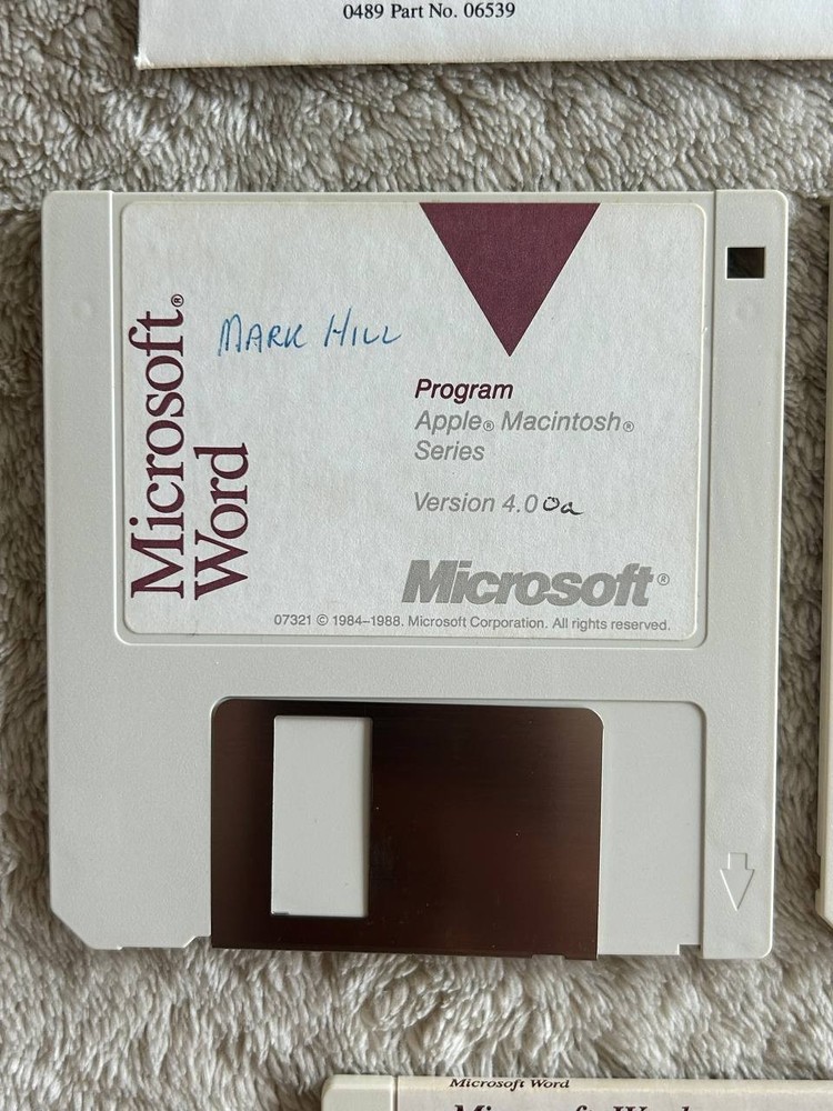 Microsoft Word 4.00 AE for Apple Macintosh Systems