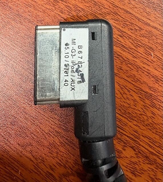OEM Mercedes-Benz Media Interface iPod / AUX / USB cable adapter