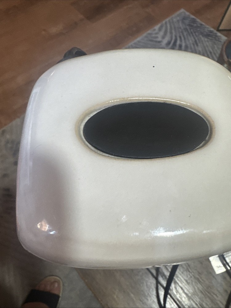 Stone Scroll White & Beige Candle Warmer
