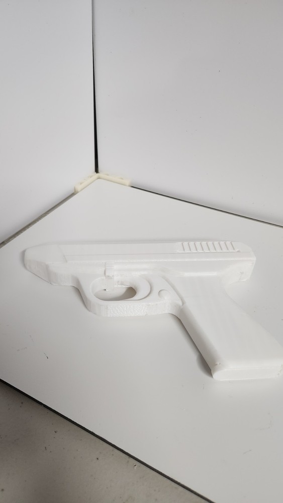 Leon kennedy vp70/Matilda prop gun