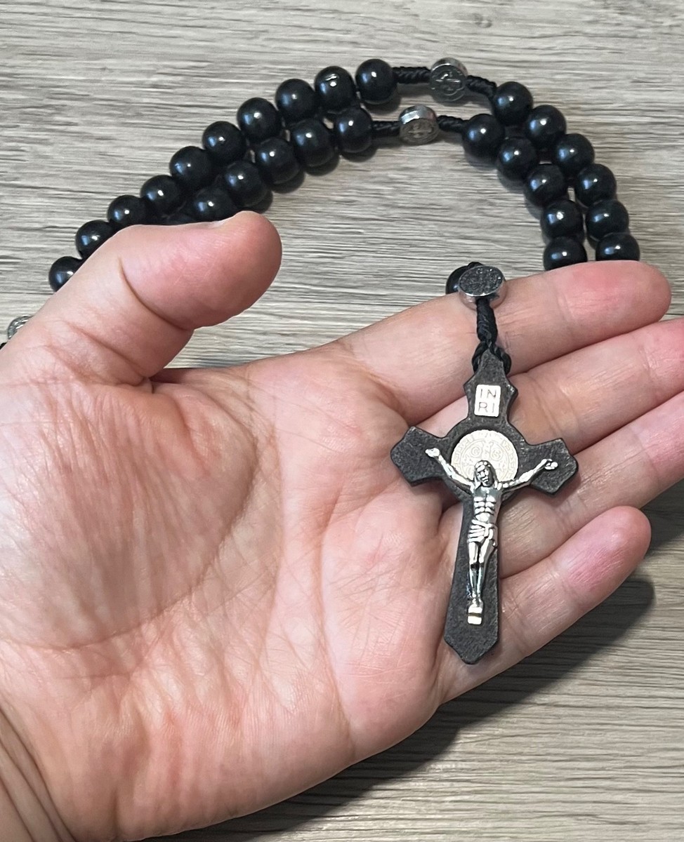 Saint St Benedict Wooden Rosary & Pouch Prayer Beads Crucifix Rosario San Benito