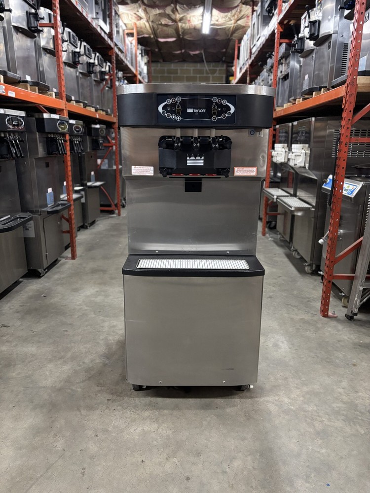 2016 Taylor C717