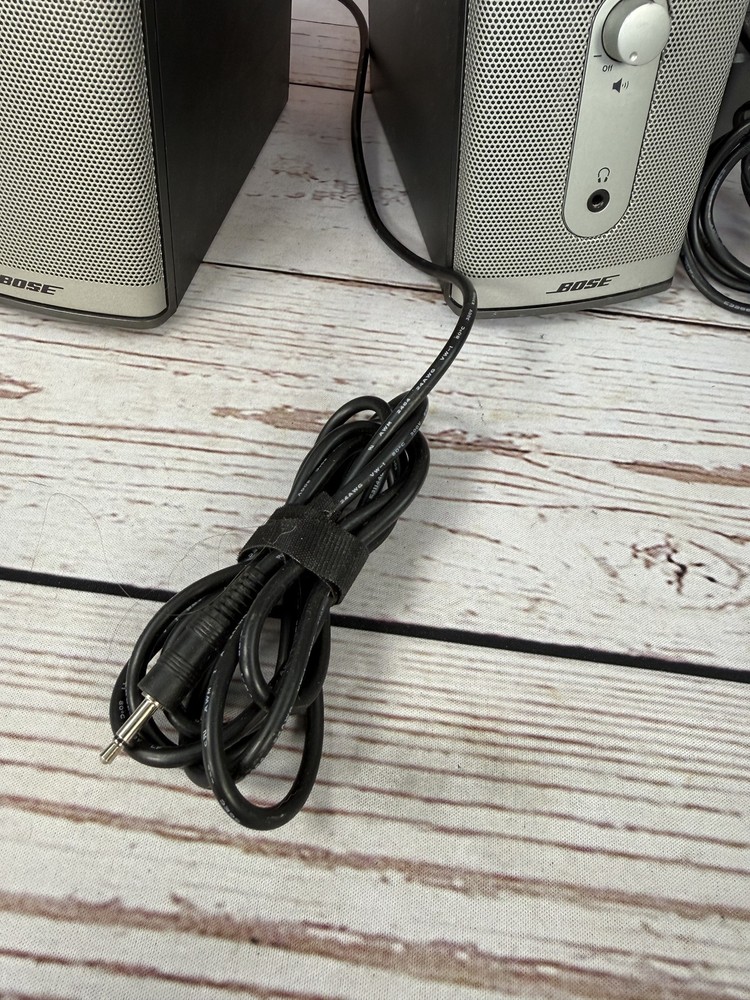 Bose Companion 2 Series II Multimedia Speaker System - Computer Speakers