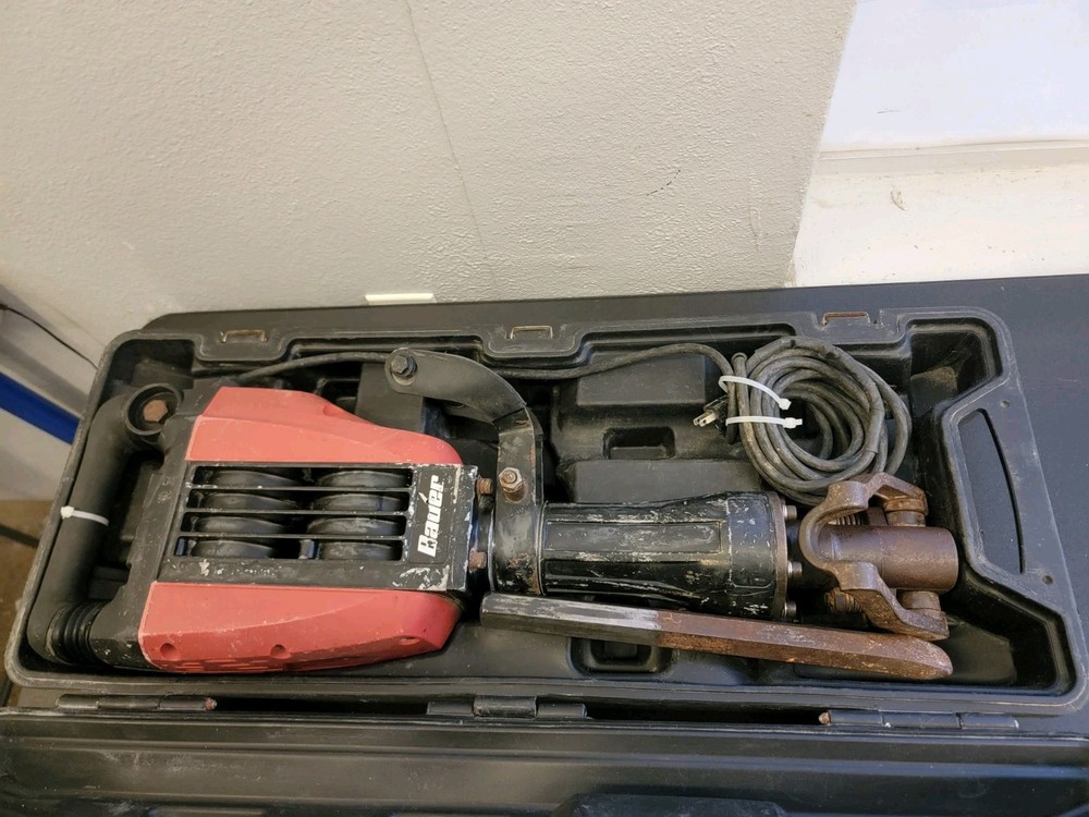 Bauer Hex Lower Wall Breaker Hammer w/ Case Pre-owned