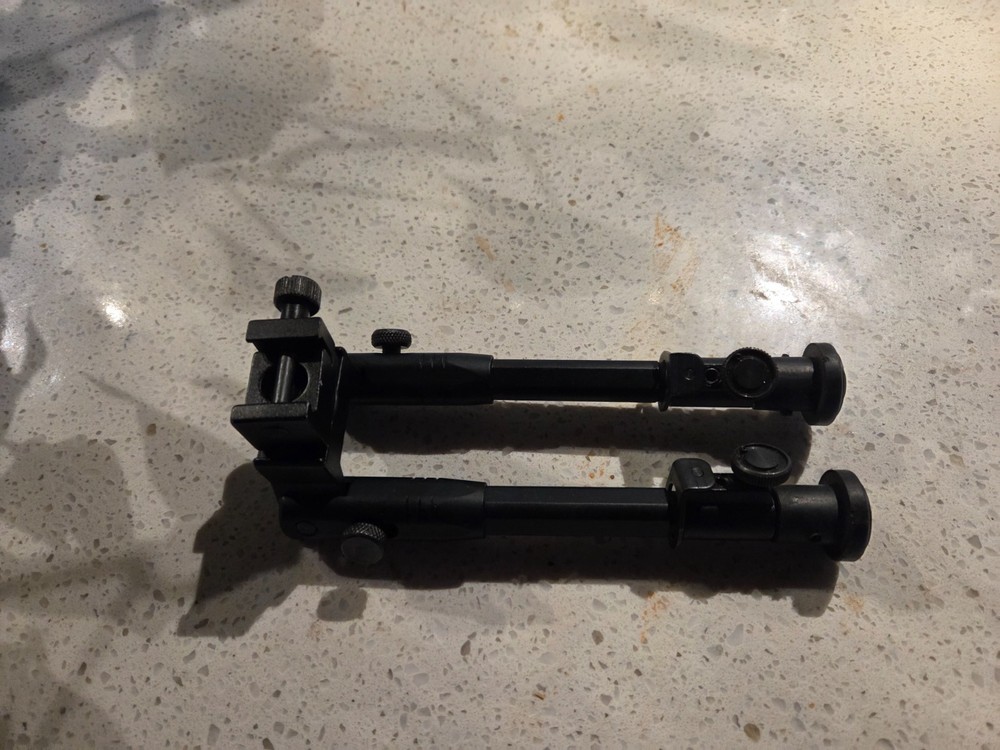 6.5 to 8.5 inch folding bipod