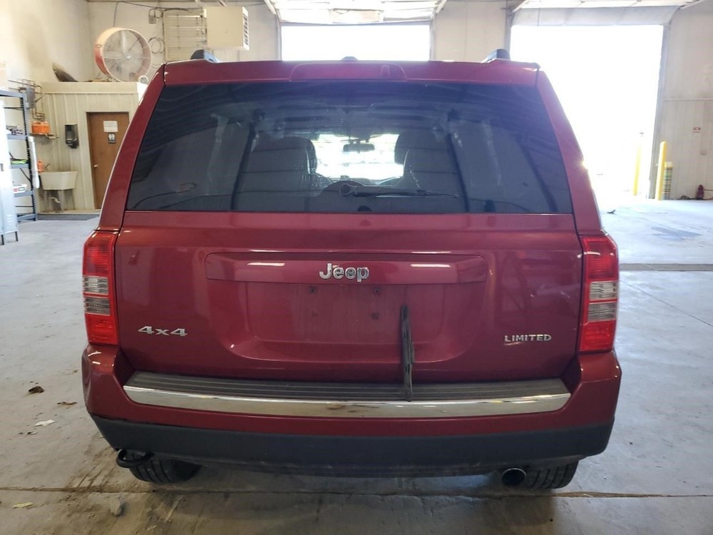 2011 - 2014 JEEP COMPASS Chassis ECM Body Control BCM Next To Battery
