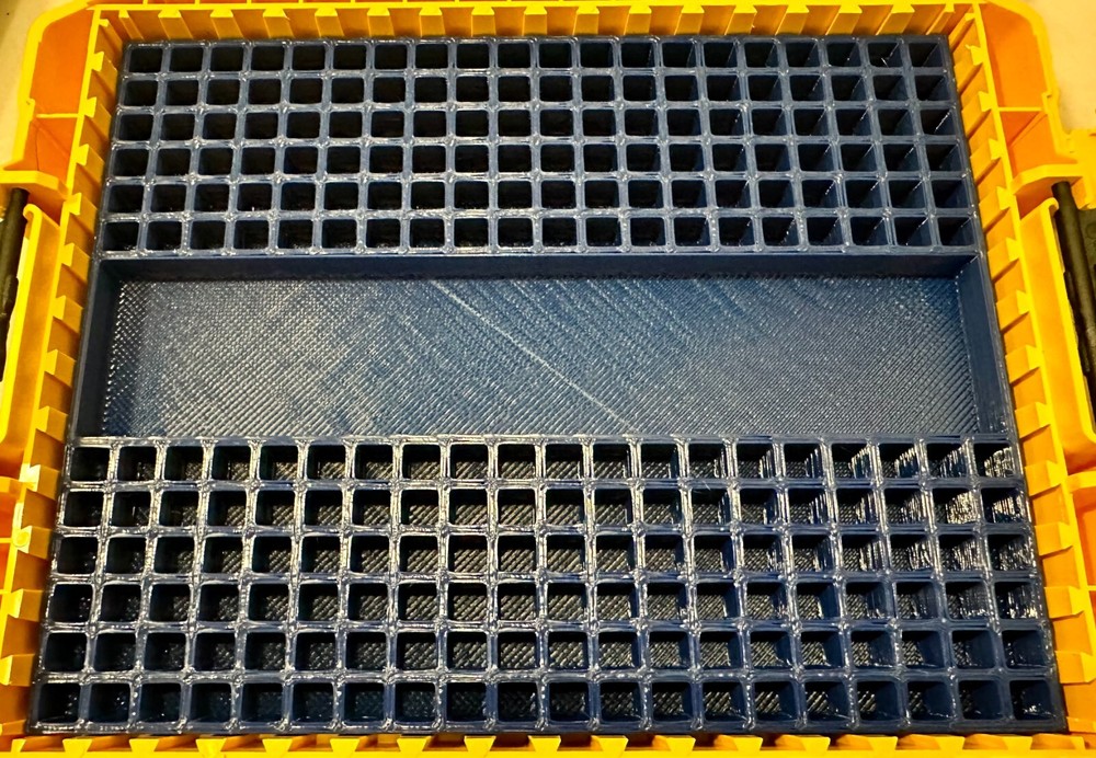 Impact bit holder insert for DEWALT Medium ToughCase (1 compartment + 240 bit)