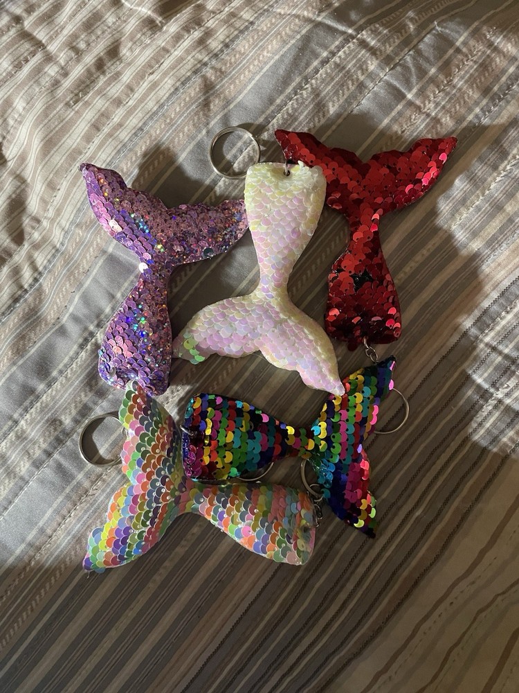 one Sequin Mermaid Tail Keychain