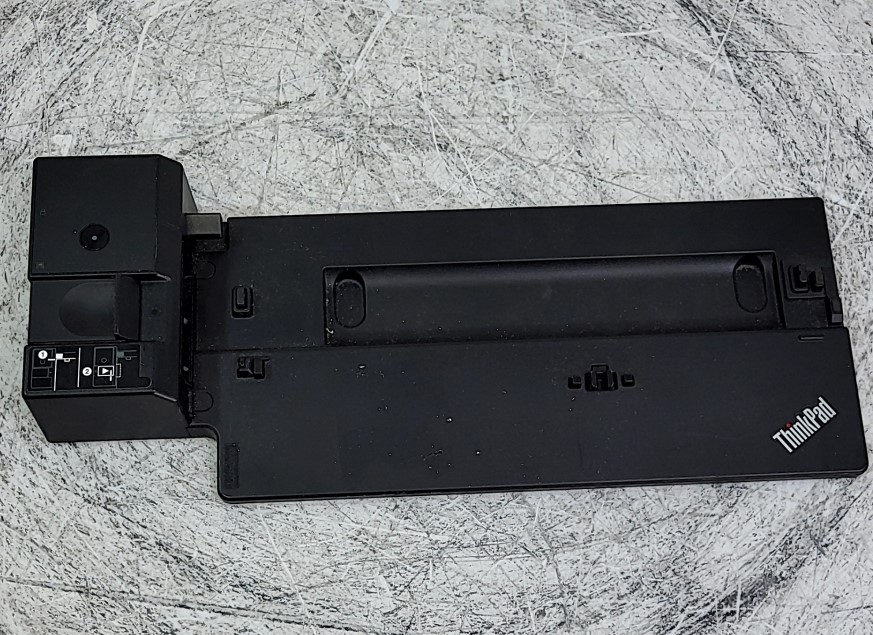 Lenovo 40AJ Thinkpad Ultra Docking Station SEE NOTES