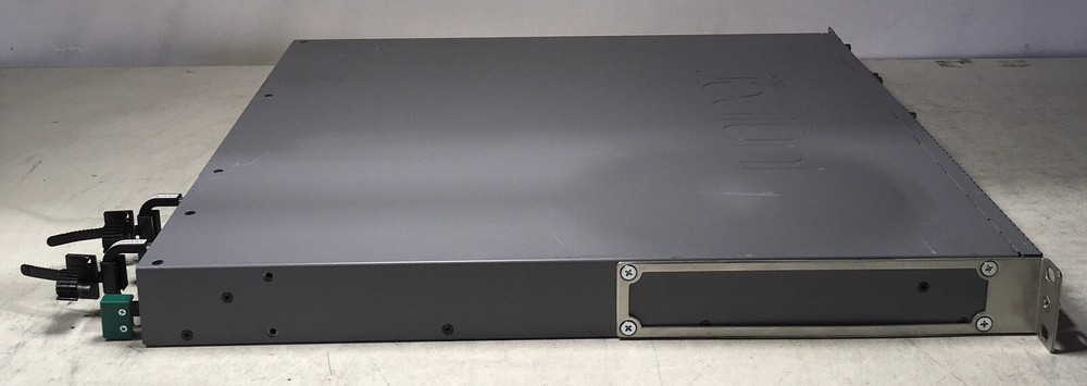 Juniper SRX1500 SRX1500-AC x2 AC PSU