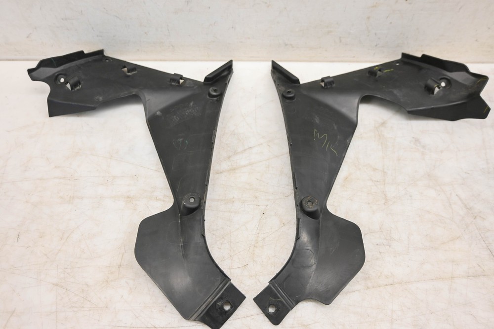 24 Yamaha YZF-R3 Left & Right Inner Panel Covers