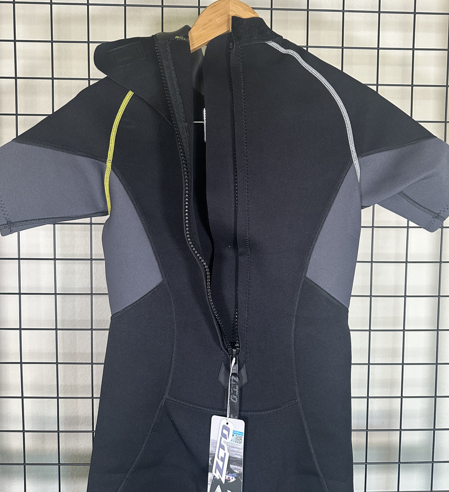 ZCCO Men's Wetsuits 1.5mm Premium Neoprene - Medium