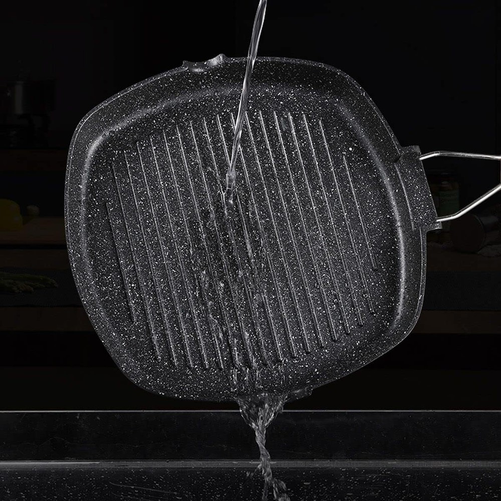 Versatile 24cm Cast Iron Grill Pan - Non-Stick & Folding Handle for Easy Storage