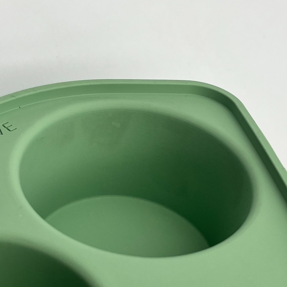 Suvie Silicone Egg Tray Green 4 Cavity