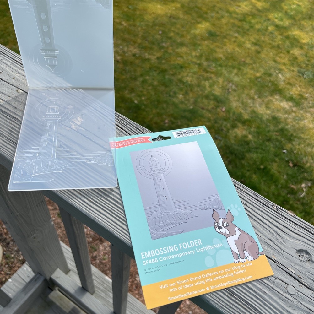 Simon says Stamp Lighthouse Embossing Folder