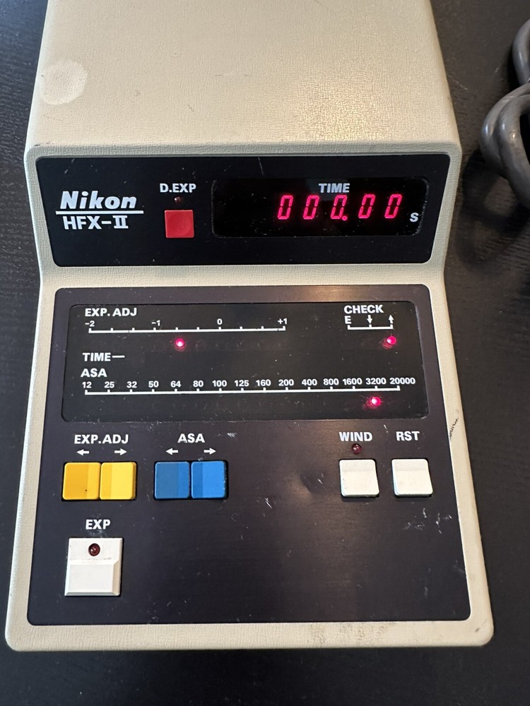 Nikon HFX ii Camera Controller And Nikon HFX-II Microscope Adapter For Polaroid