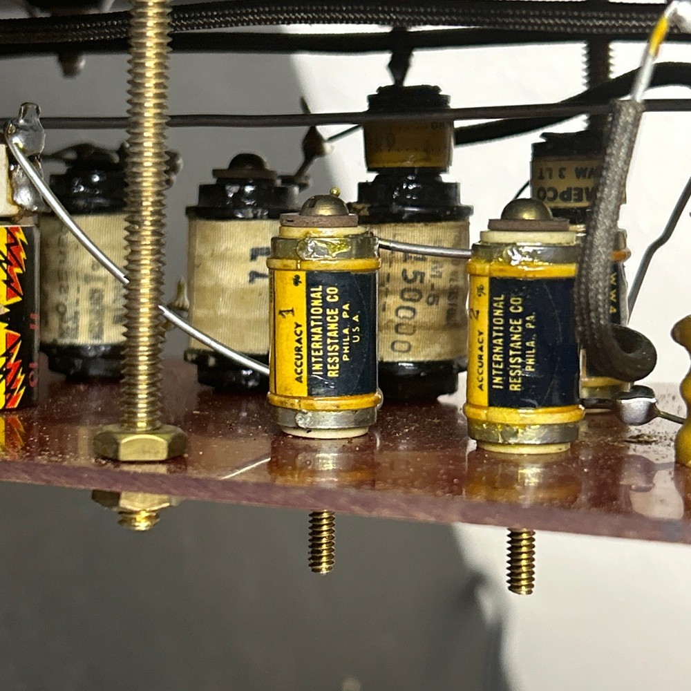 Volt Box (or Volt-Ratio Box). Potentiometer. (untested)