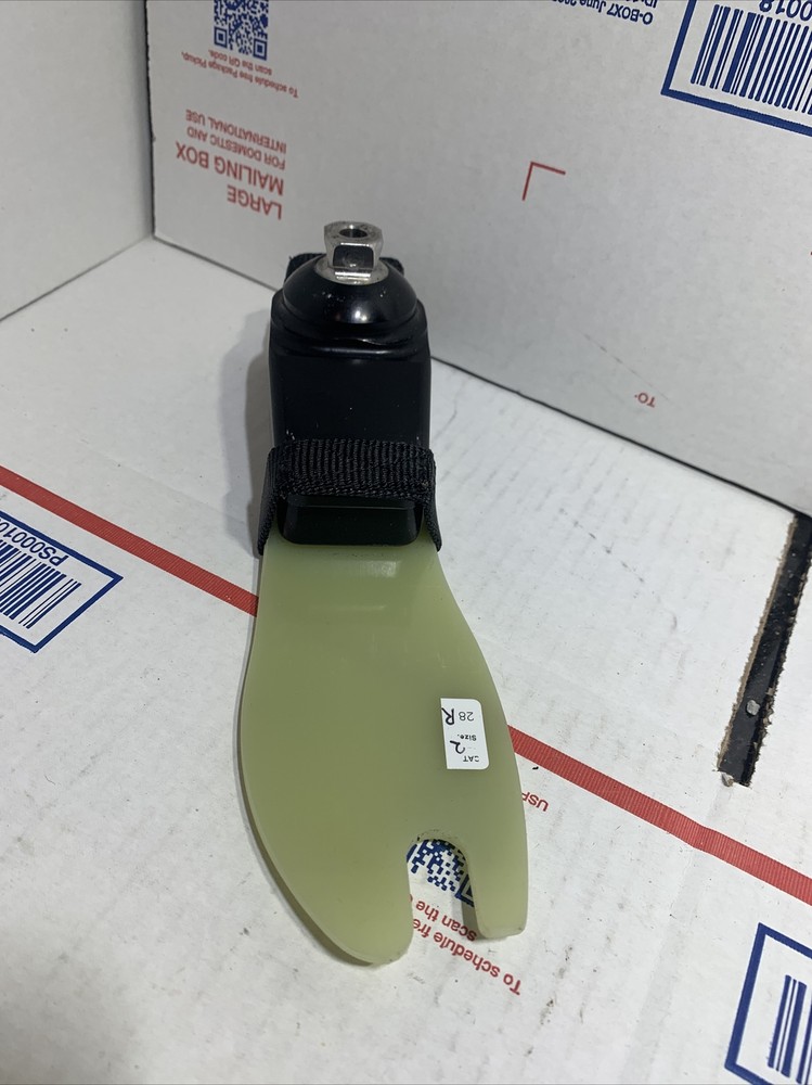 Ossur Right K2 Sensation Prosthetic Foot. Size 28. Category 2