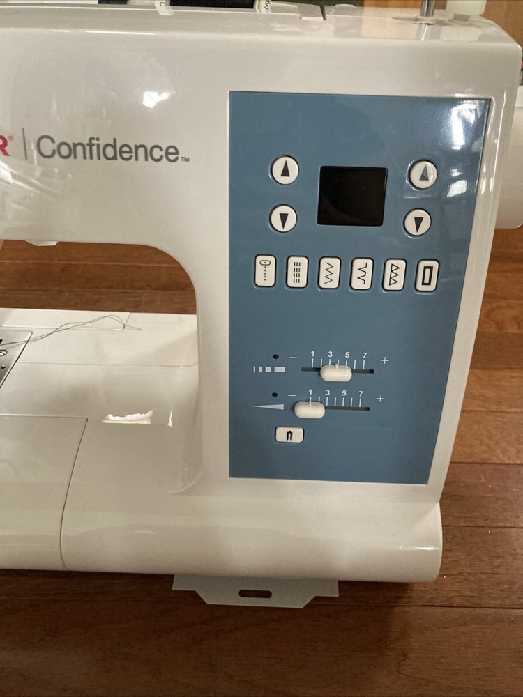 SINGER Confidence 7465 Sewing Machine Works READ