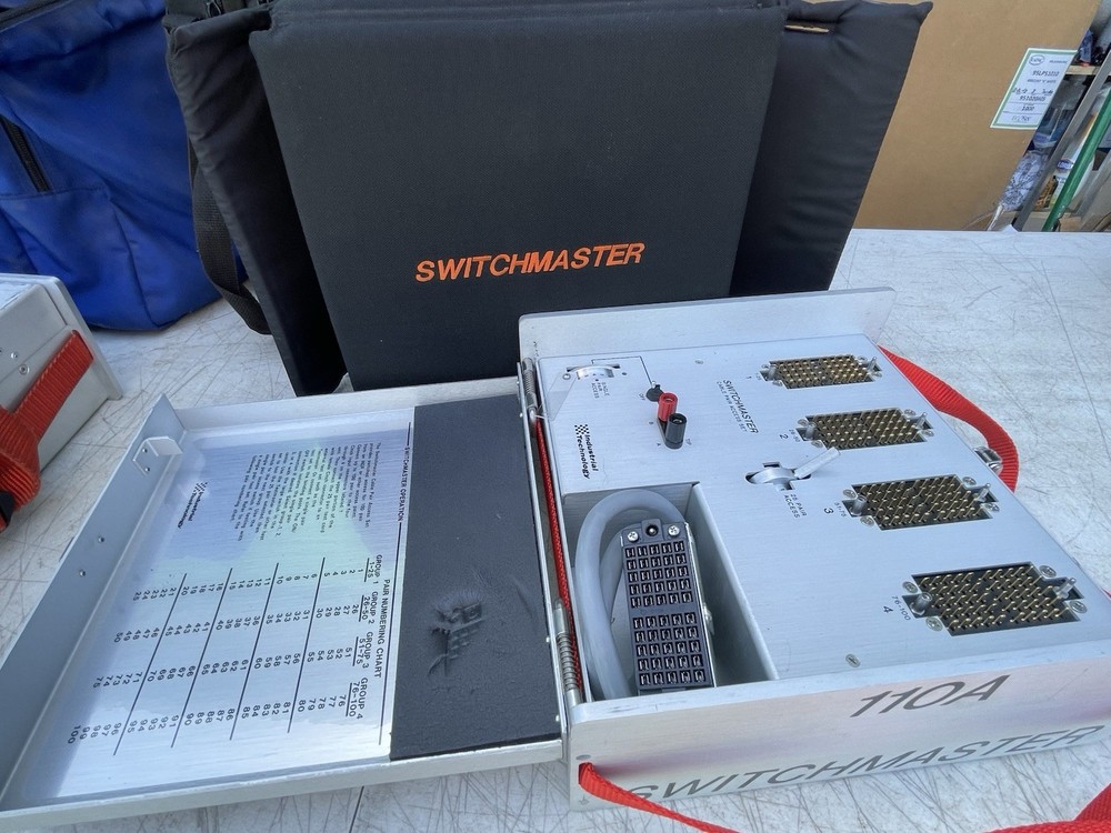 INDUSTRIAL TECHNOLOGY SWITCHMASTER 110A CABLE ACCESS SET SN:401