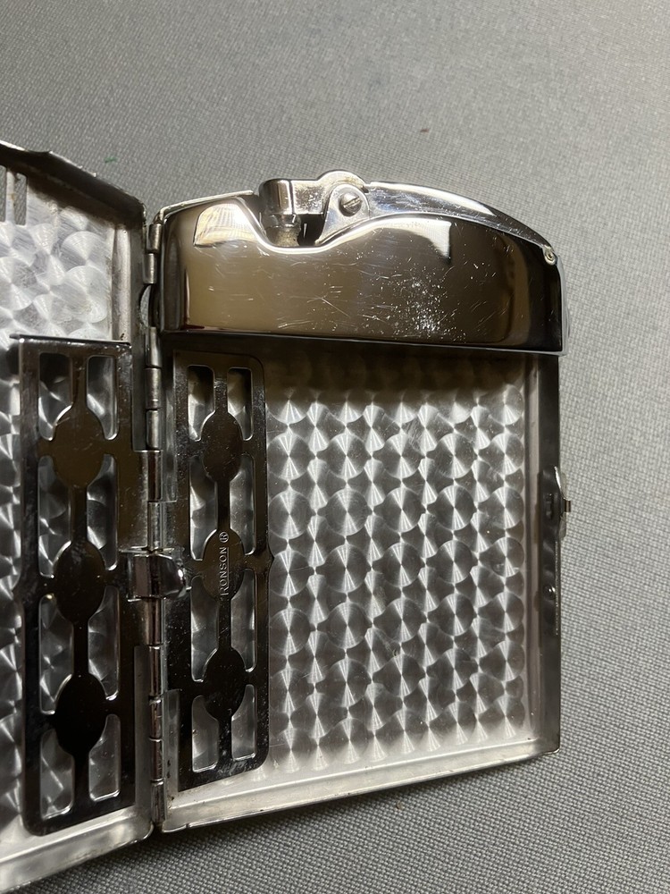 Vintage 1950’s Ronson Cigarette Lighter Cigarette Case Combo.