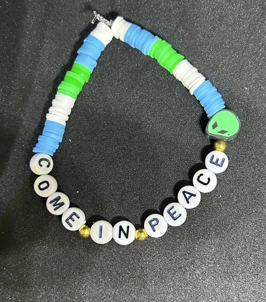 Come in Peace (Alien) Heishi Bracelet