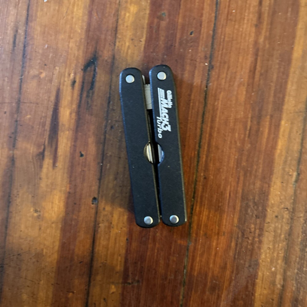 Multi pocket tool Mac three turbo