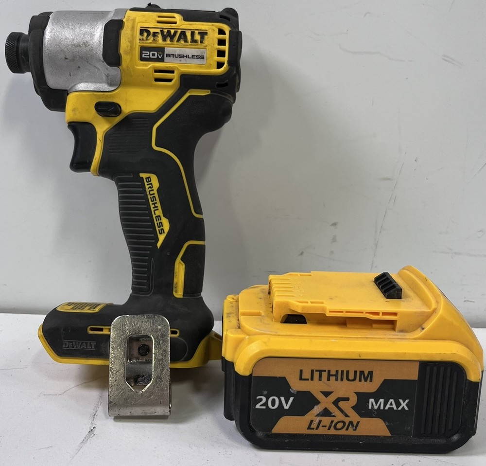 DEWALT DCF840 WITH THIRD PARTY BATTERY (P15026564)