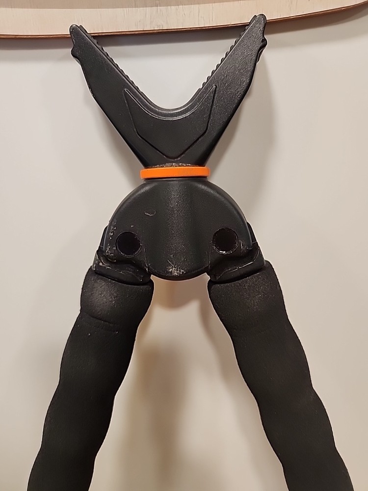 Vanguard 62" Telescoping Gun Stand Fully Functional Used