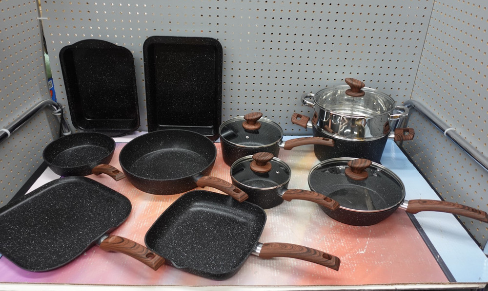 Kitchen Academy Induction Cookware Set 15-Pieces