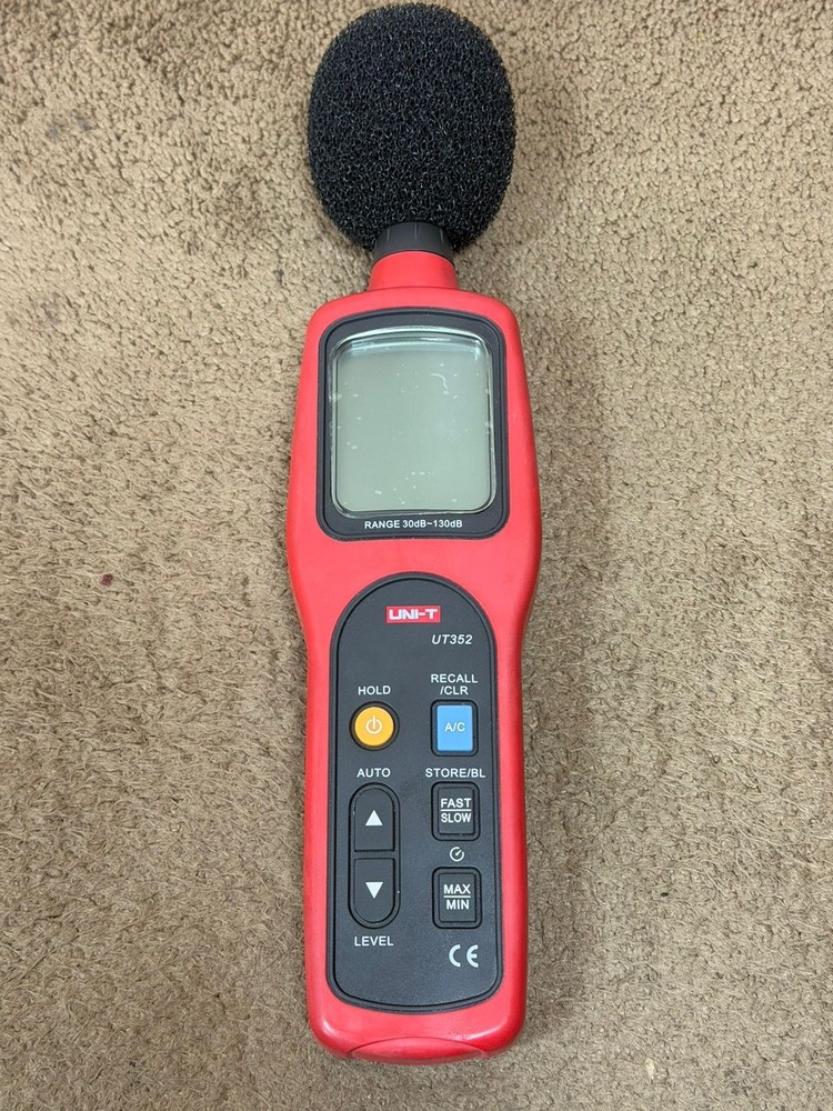 UNI-T / Sound Level Meters / UT-352