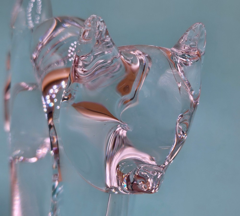 Crystal Cat in a Ring Shape Hand-made pristine condition