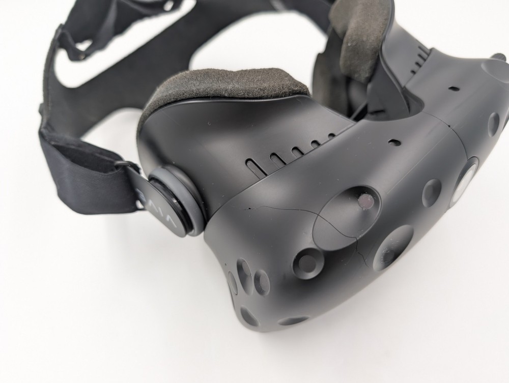 HTC Vive Virtual Reality Replacement Headset Only (260088)