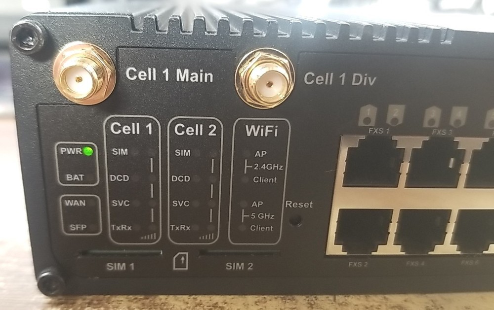 DATA REMOTE CDS-9090 Cellular Router UNIT ONLY. *READ⬇️*