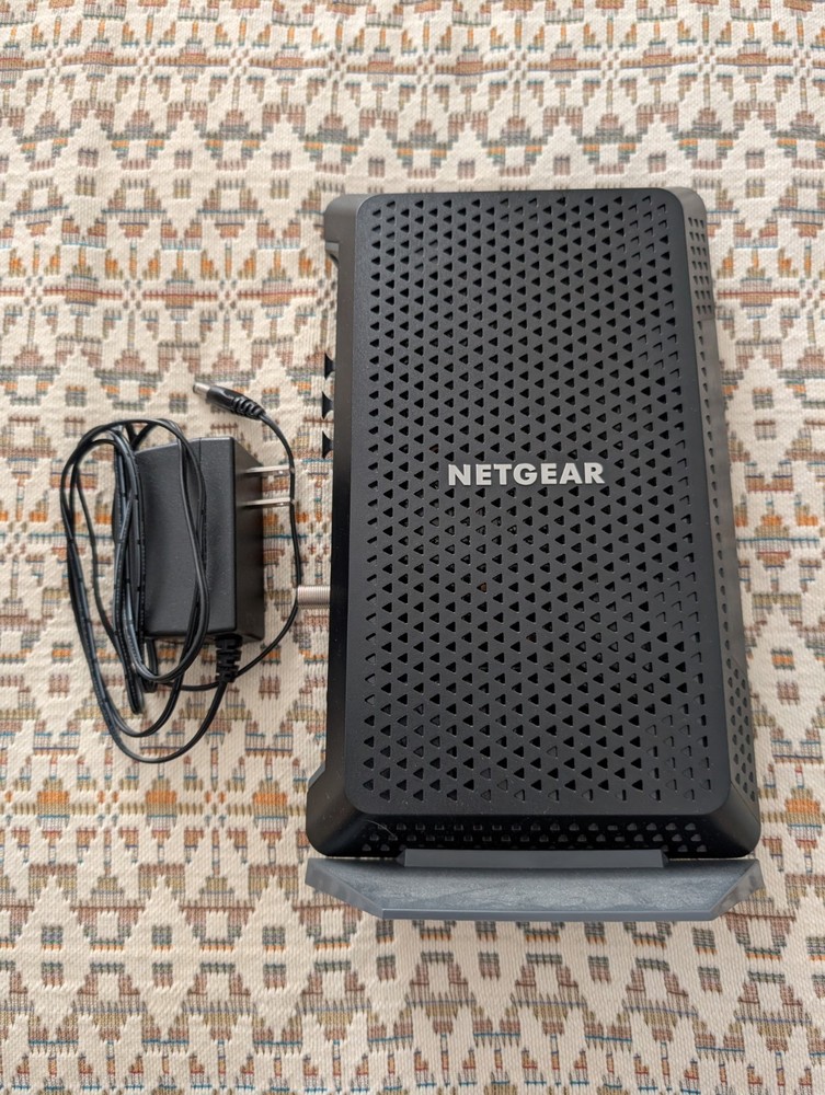 NETGEAR CM1200 Nighthawk DOCSIS 3.1 Multi-Gig Cable Modem
