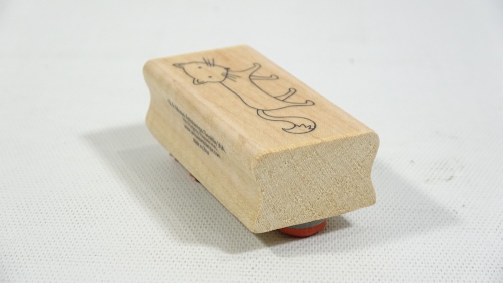 A Muse Artstamps Rubber Stamp Arctic Fox 2-3151E