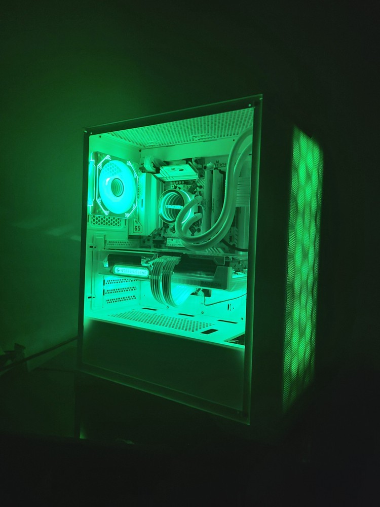 Custom Gaming/Workstation PC build! / Read Description