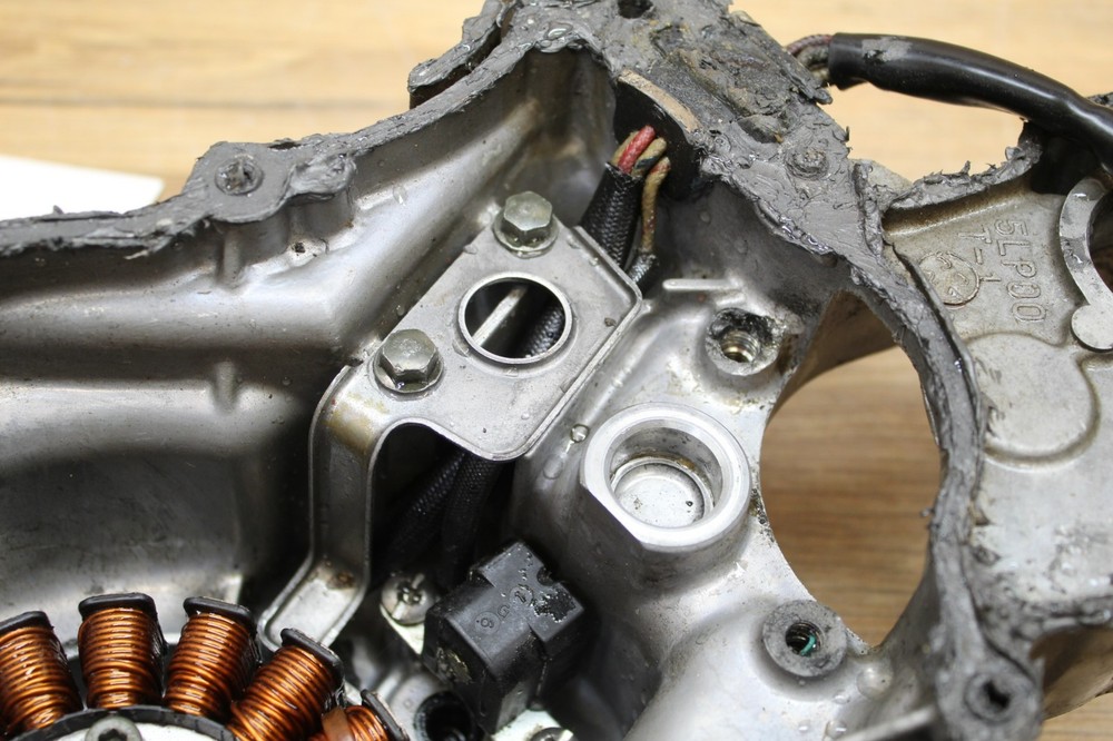 2002 02 Yamaha Raptor 660 Stator & Cover