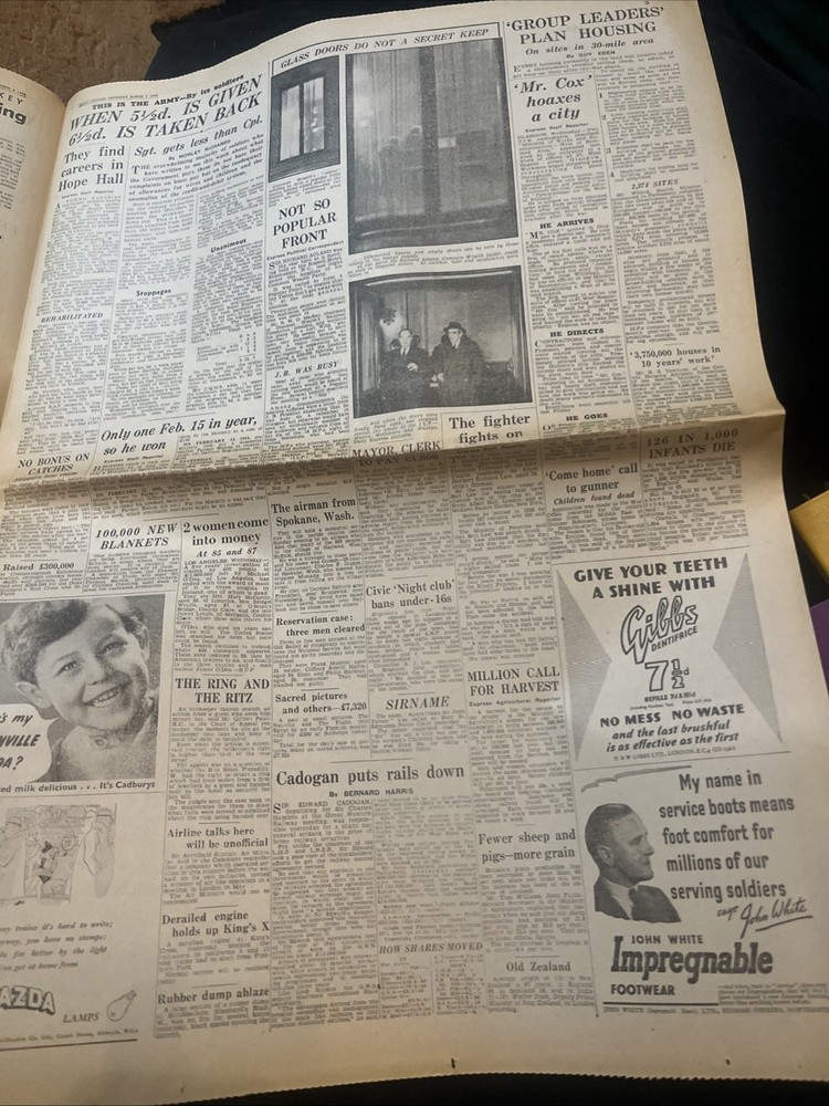 WW 2 Daily Express 09/03/1944 Newspaper